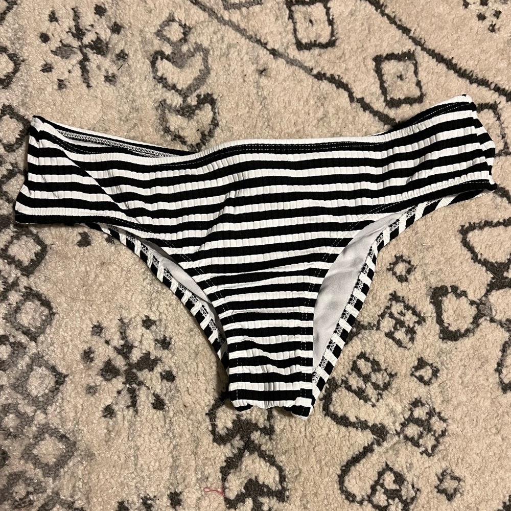 Xhilaration Bikini Bottom